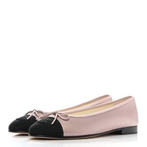 CHANEL
Lambskin Grosgrain Cap Toe CC Ballerina Flats 39.5 Pink Black